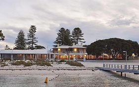 Hotel Rottnest 4*